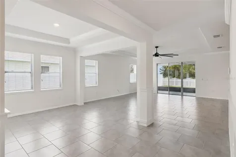1639 Park Side Avenue Kissimmee FL 34744