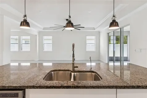 1639 Park Side Avenue Kissimmee FL 34744