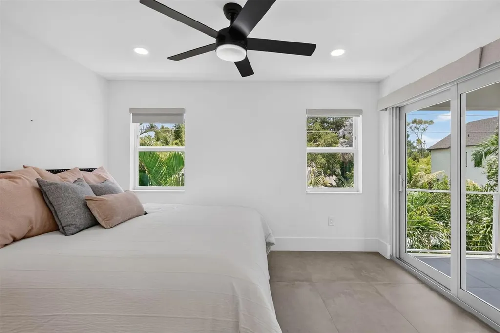 2430 Floyd Street Sarasota FL 34239