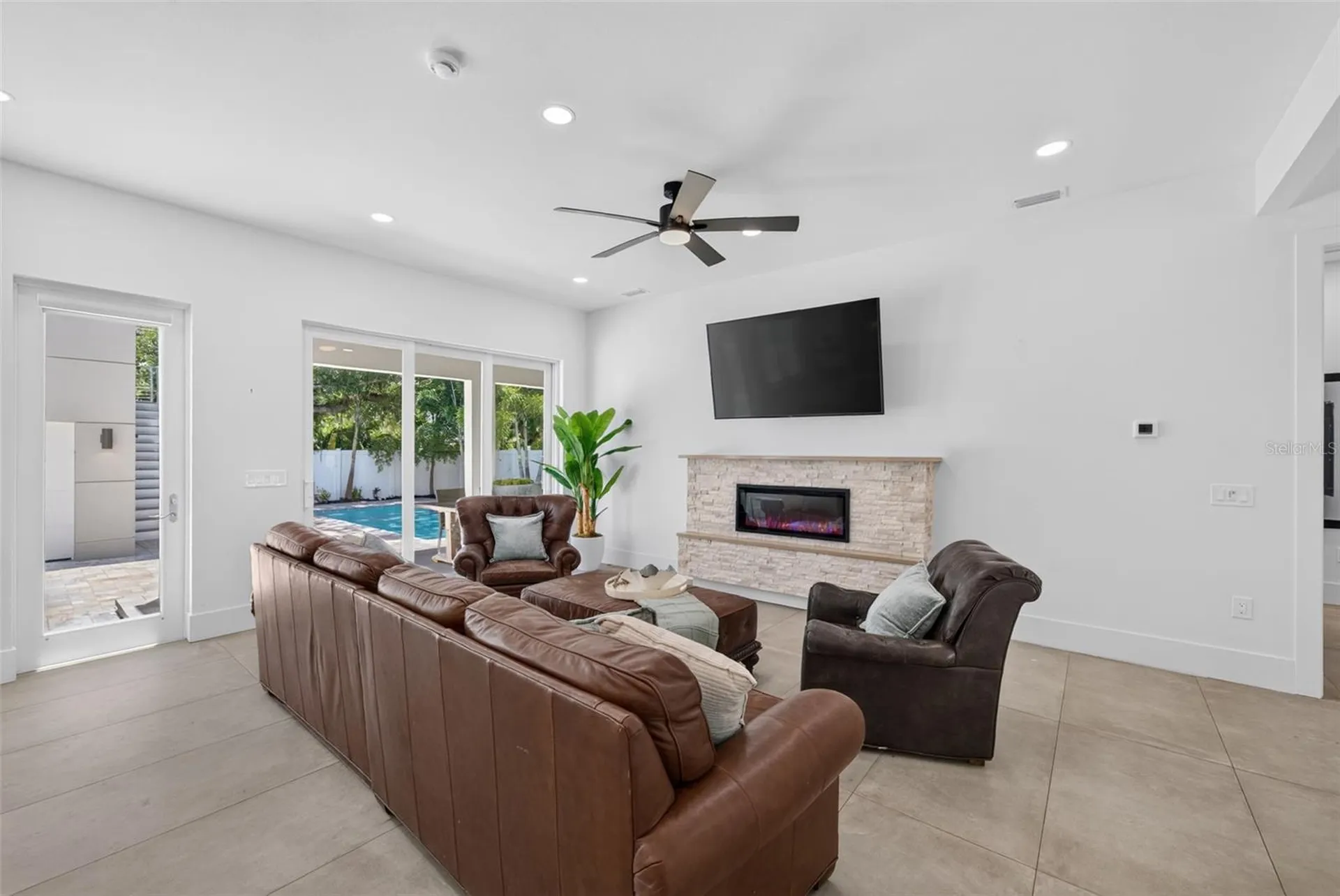 2430 Floyd Street Sarasota FL 34239