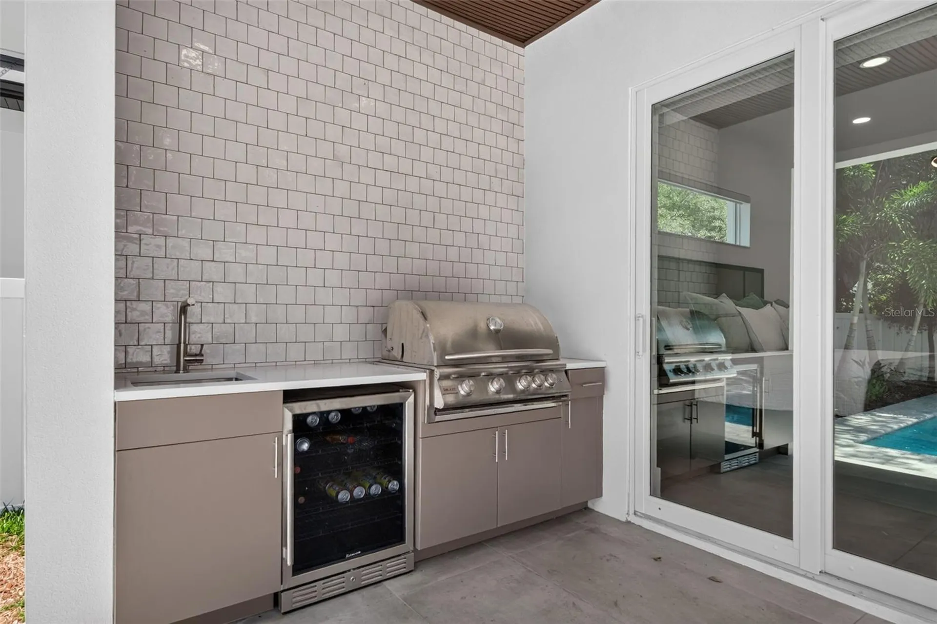 2430 Floyd Street Sarasota FL 34239