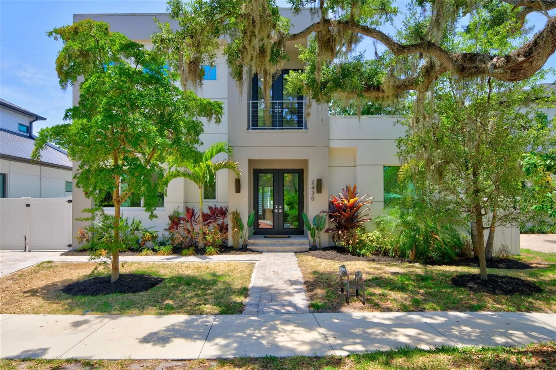 2430 Floyd Street Sarasota FL 34239