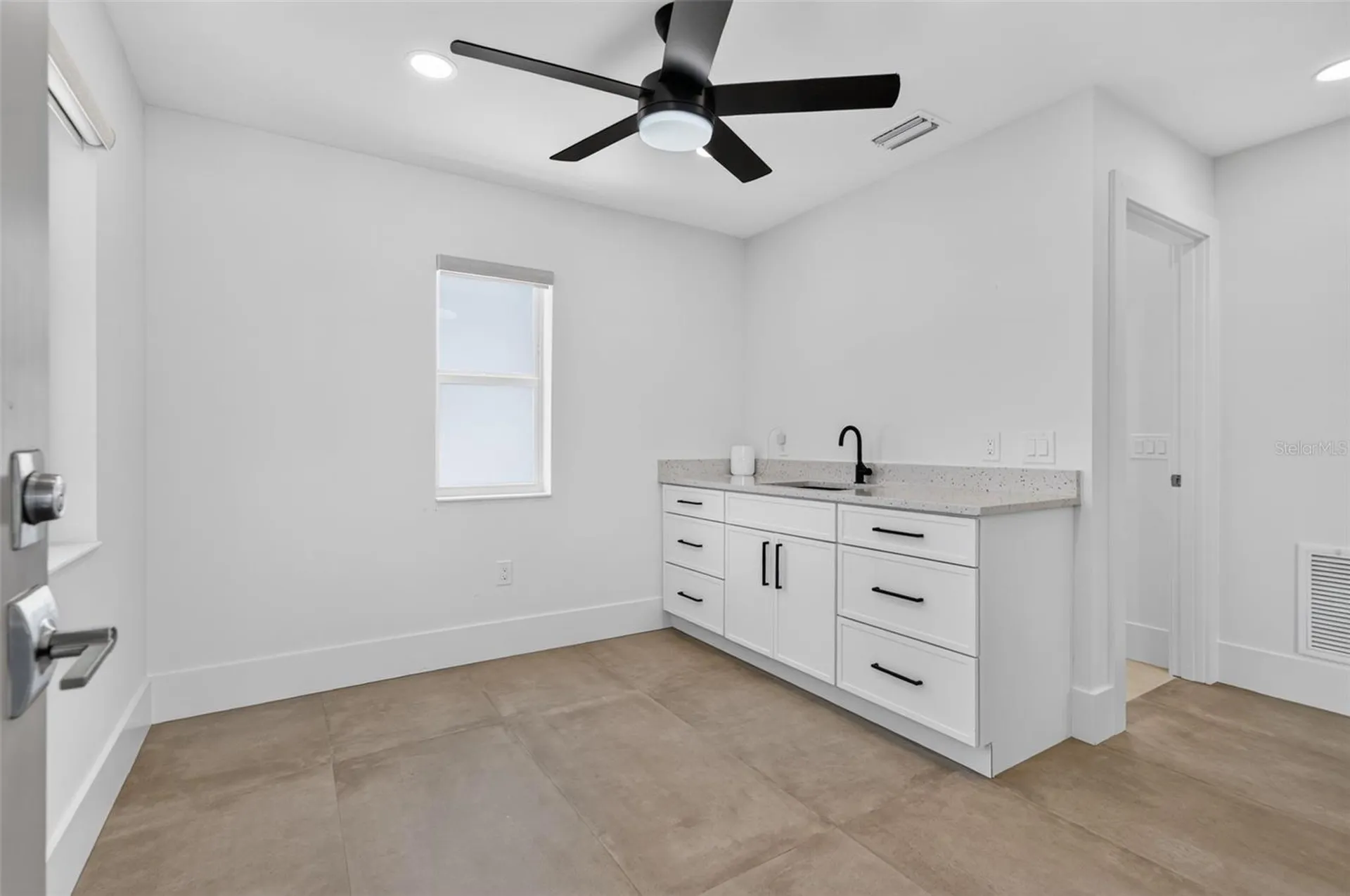 2430 Floyd Street Sarasota FL 34239
