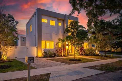 2430 Floyd Street Sarasota FL 34239