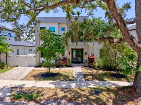 2430 Floyd Street Sarasota FL 34239