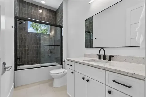 2430 Floyd Street Sarasota FL 34239
