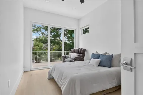 2430 Floyd Street Sarasota FL 34239