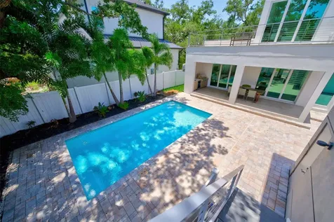 2430 Floyd Street Sarasota FL 34239