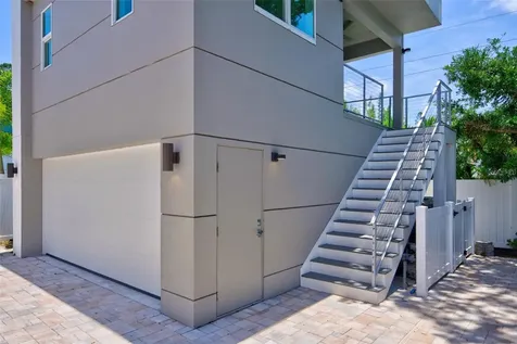 2430 Floyd Street Sarasota FL 34239