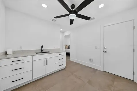 2430 Floyd Street Sarasota FL 34239