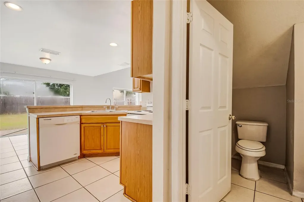 2405 Cedarfield Lane Kissimmee FL 34744