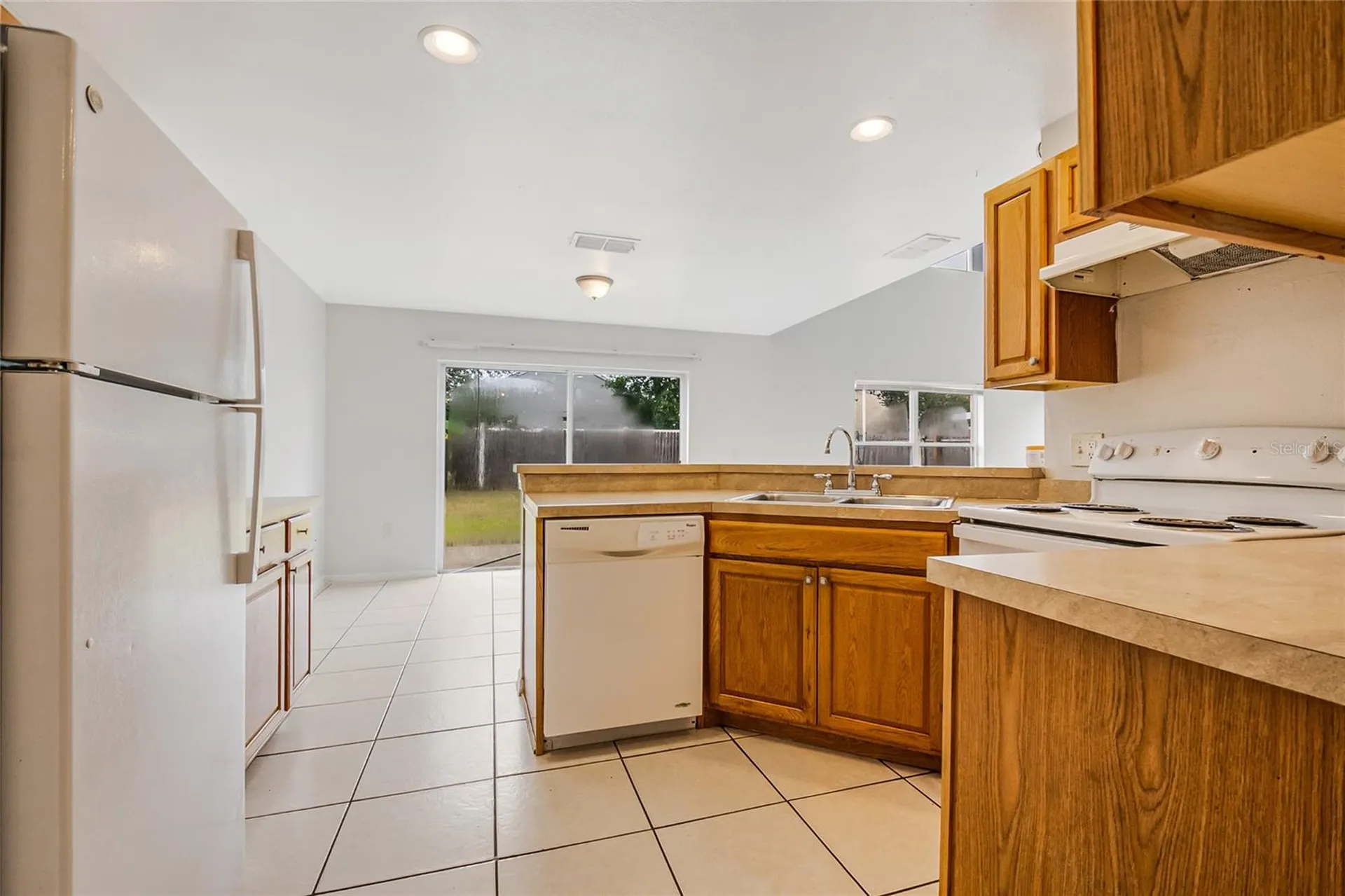 2405 Cedarfield Lane Kissimmee FL 34744