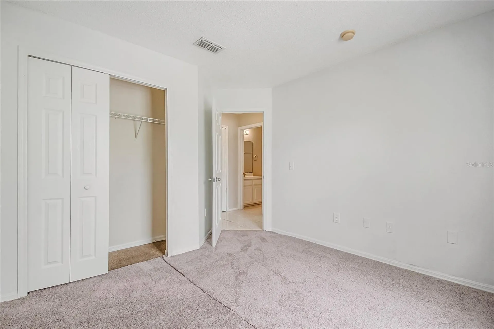 2405 Cedarfield Lane Kissimmee FL 34744