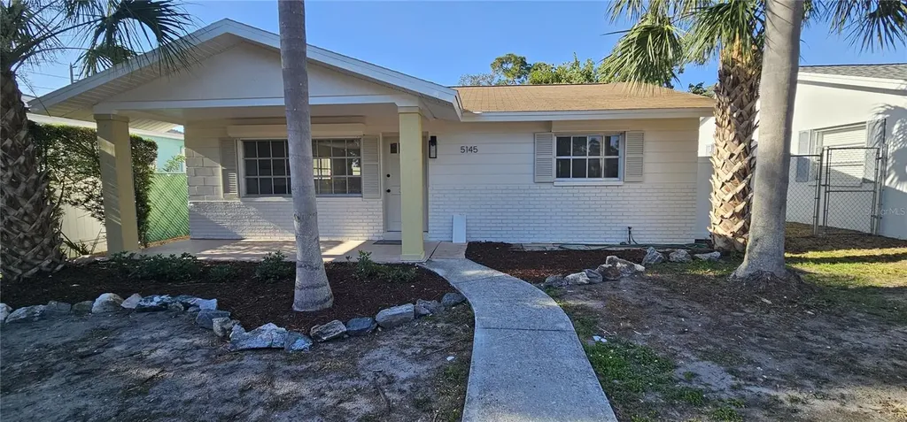5145 17th Avenue N St Petersburg FL 33710