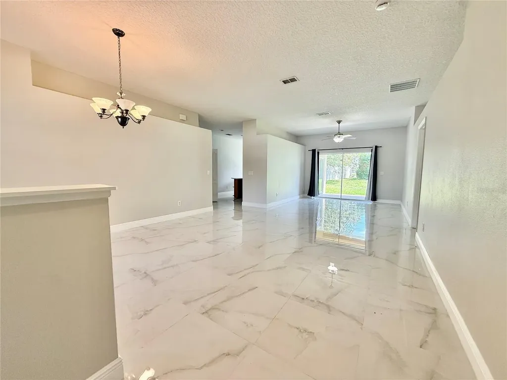 10181 Marsh Pine Circle Orlando FL 32832