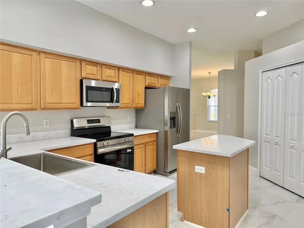 10181 Marsh Pine Circle Orlando FL 32832