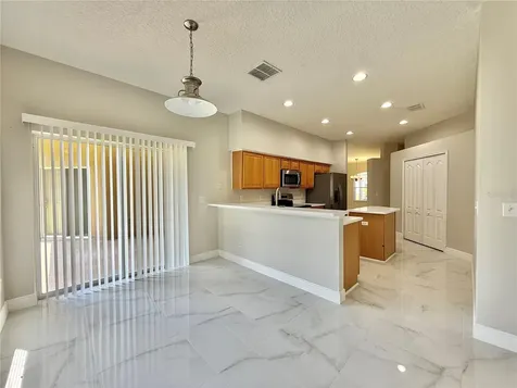 10181 Marsh Pine Circle Orlando FL 32832