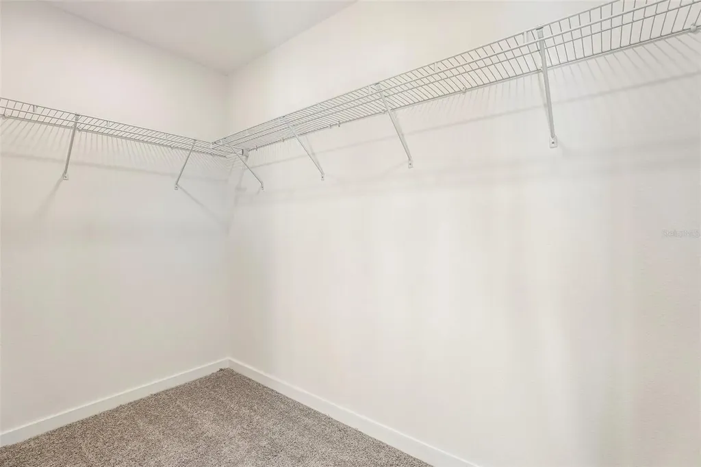 2720 Meadow Crest Drive St Cloud FL 34773