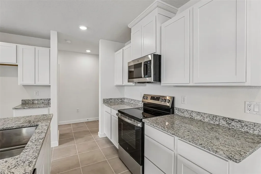 2720 Meadow Crest Drive St Cloud FL 34773