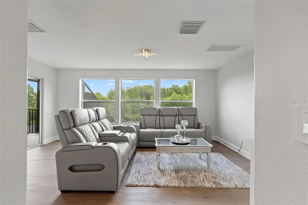 8412 Dunham Station Drive Tampa FL 33647