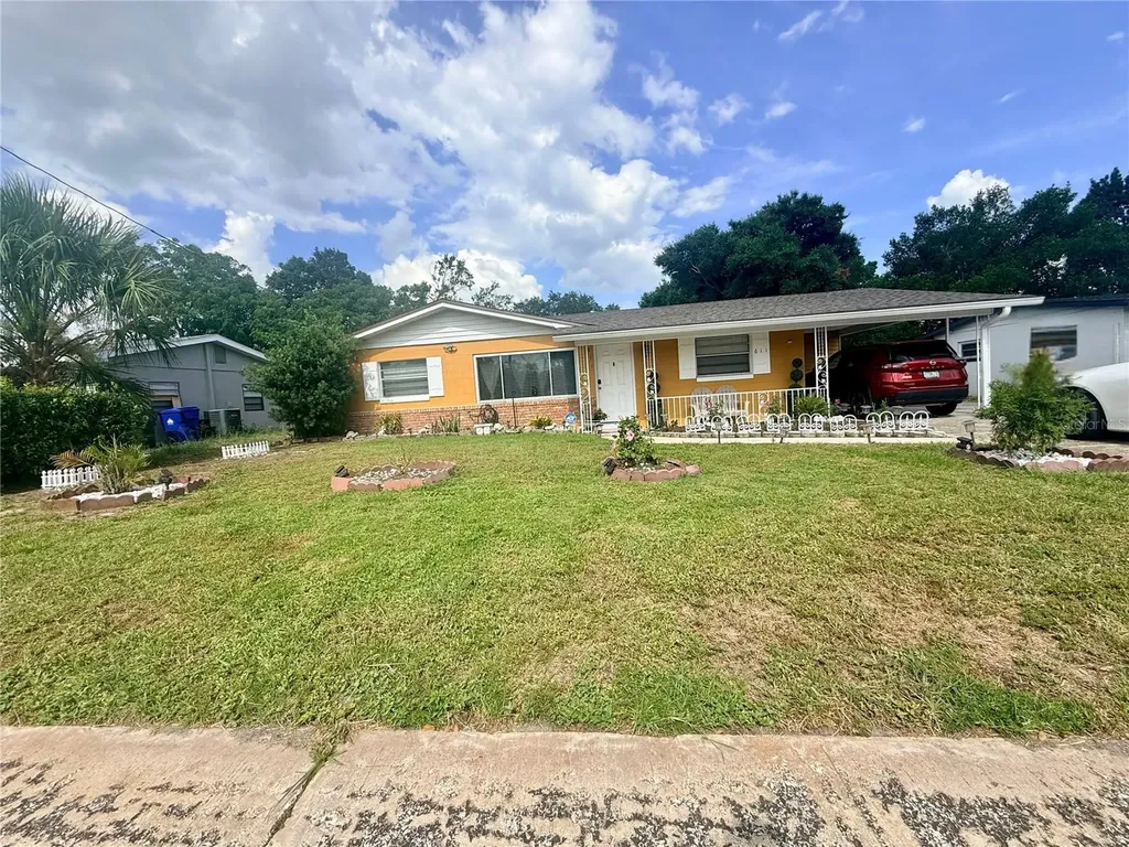 611 Ridgefield Avenue Ocoee FL 34761