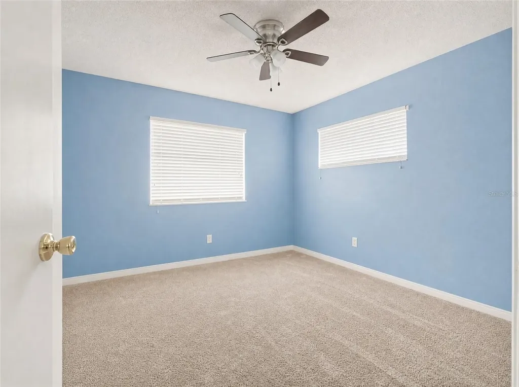 611 Ridgefield Avenue Ocoee FL 34761