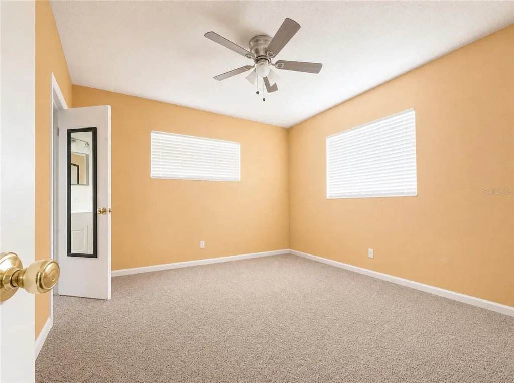 611 Ridgefield Avenue Ocoee FL 34761