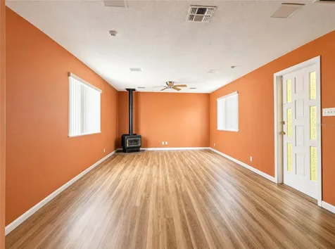 611 Ridgefield Avenue Ocoee FL 34761
