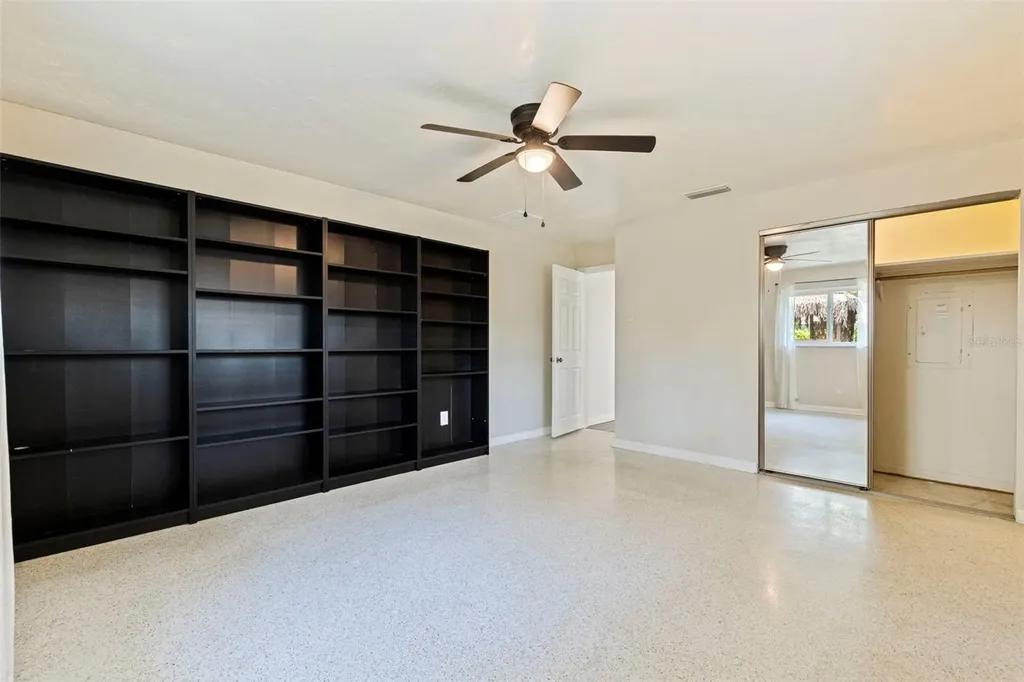 1282 Palm Street Clearwater FL 33755