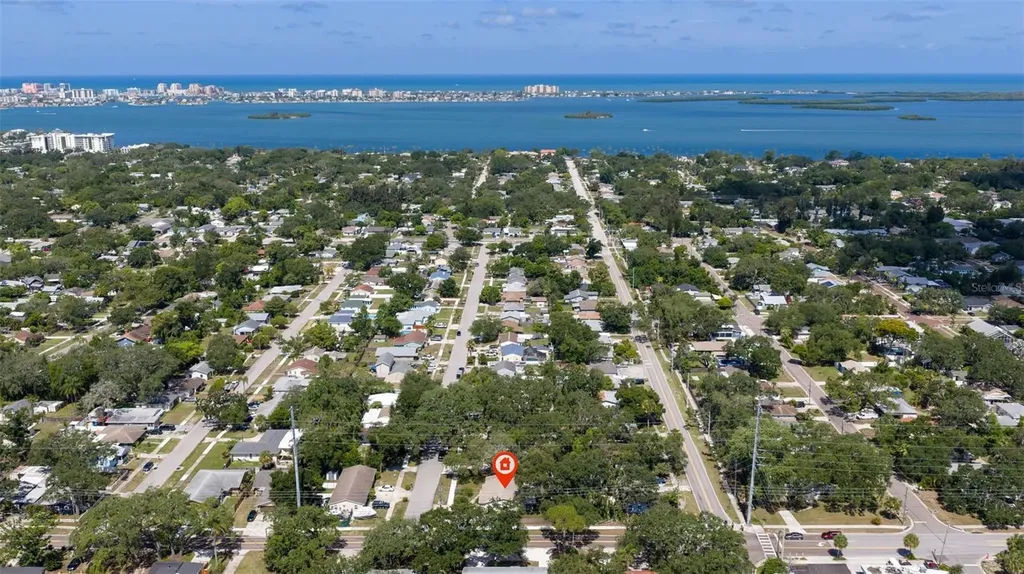 1282 Palm Street Clearwater FL 33755