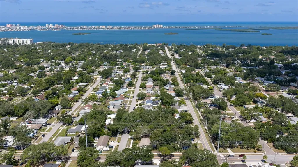 1282 Palm Street Clearwater FL 33755