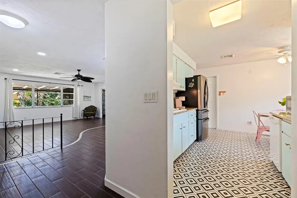1282 Palm Street Clearwater FL 33755