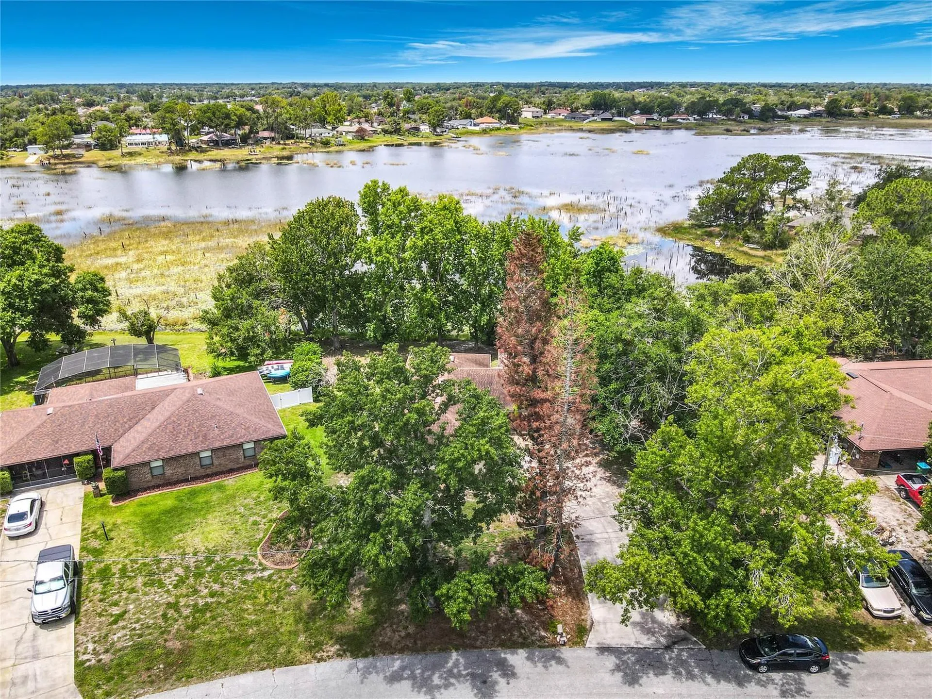 1072 Peak Circle Deltona FL 32738