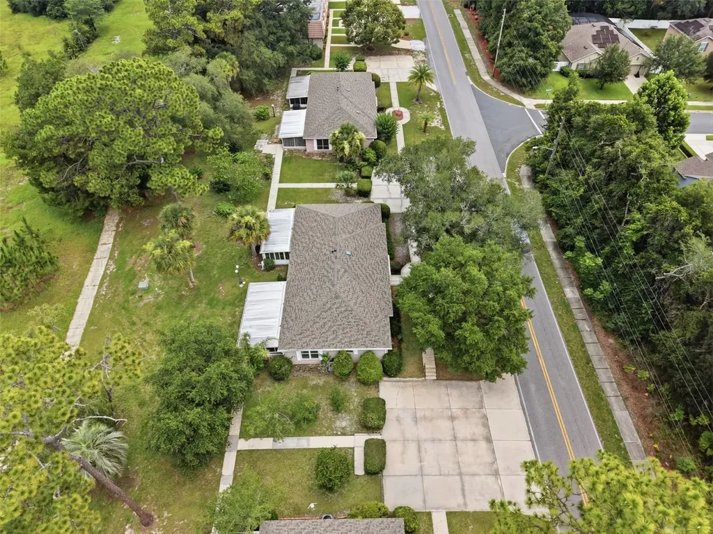 820 S Hill Avenue Deland FL 32724