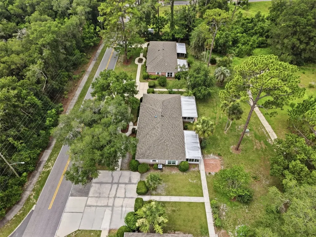 820 S Hill Avenue Deland FL 32724