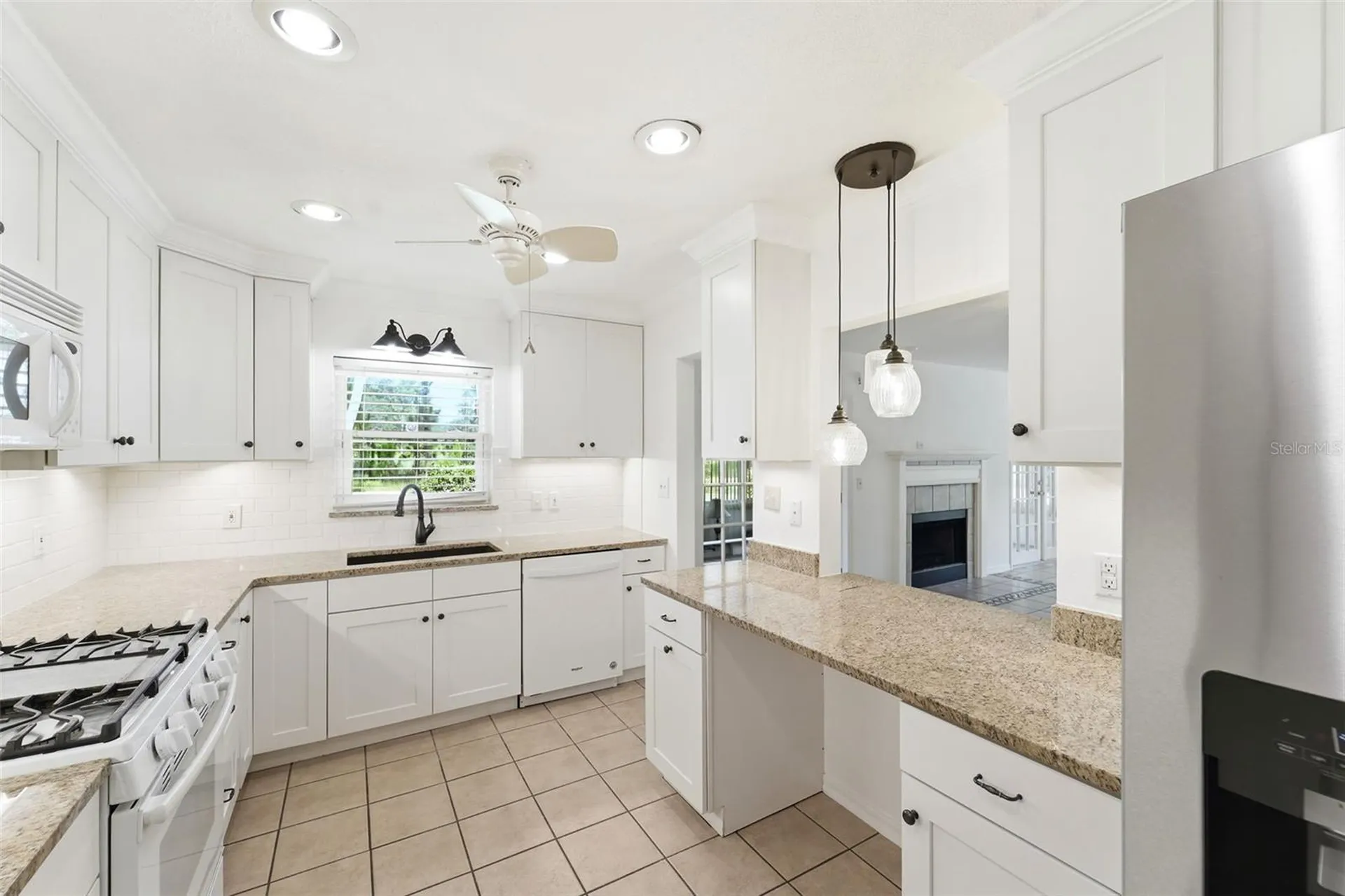 820 S Hill Avenue Deland FL 32724