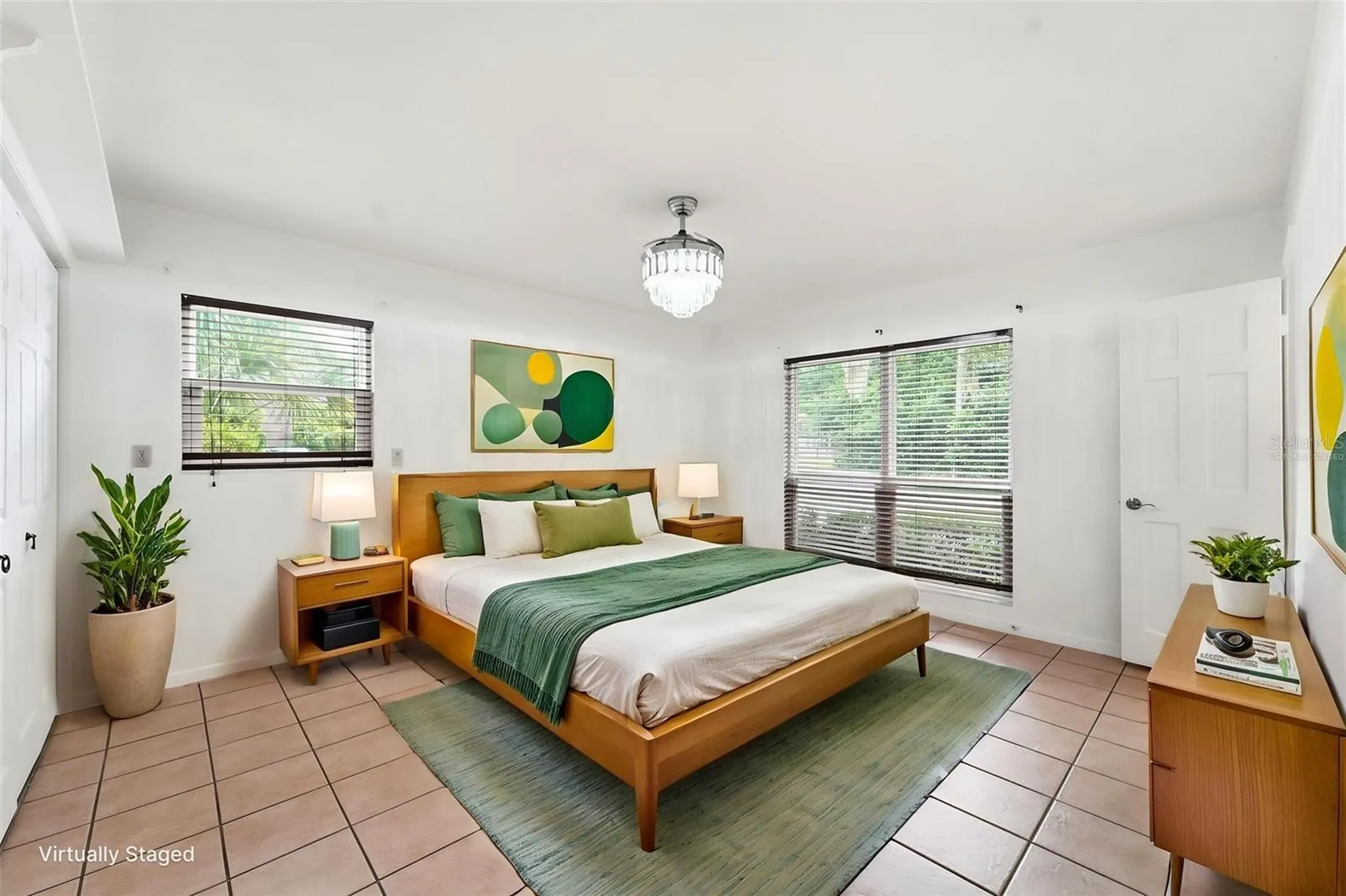820 S Hill Avenue Deland FL 32724