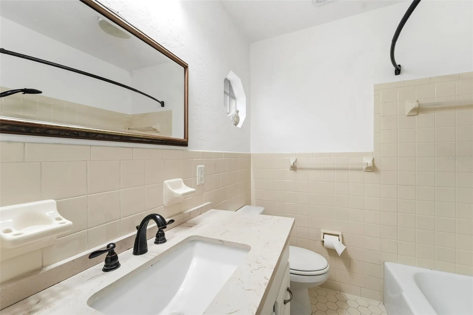 820 S Hill Avenue Deland FL 32724