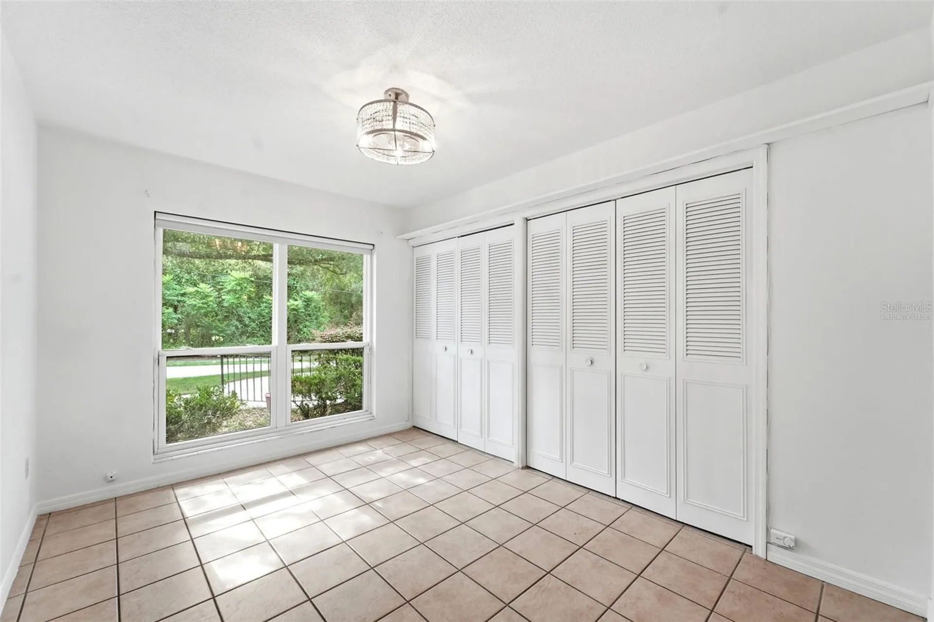 820 S Hill Avenue Deland FL 32724