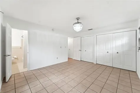 820 S Hill Avenue Deland FL 32724