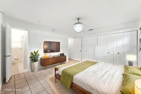 820 S Hill Avenue Deland FL 32724