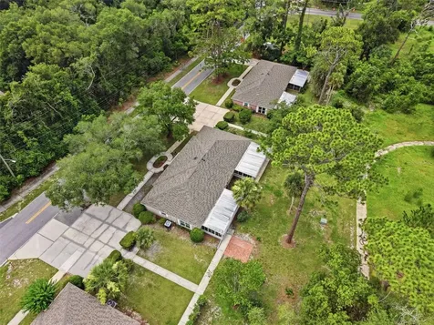 820 S Hill Avenue Deland FL 32724