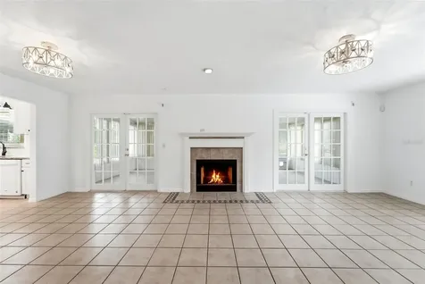 820 S Hill Avenue Deland FL 32724