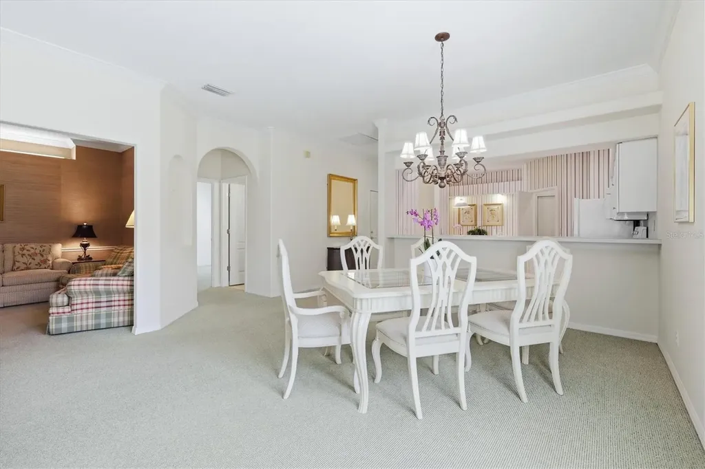 9402 Forest Hills Circle Sarasota FL 34238