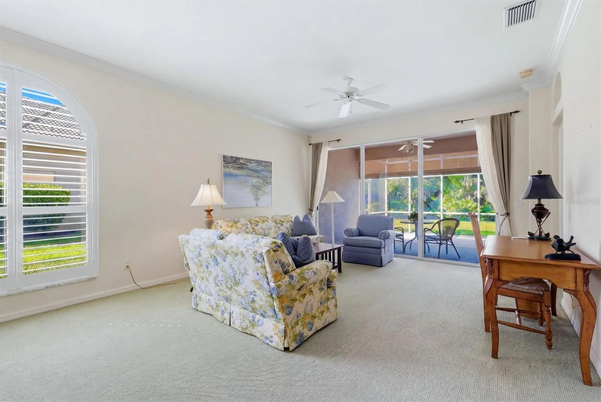 9402 Forest Hills Circle Sarasota FL 34238