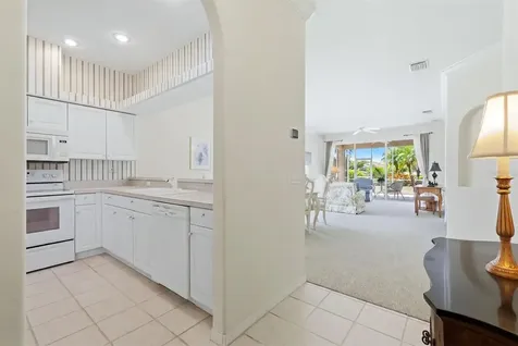 9402 Forest Hills Circle Sarasota FL 34238