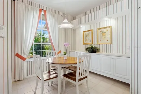 9402 Forest Hills Circle Sarasota FL 34238