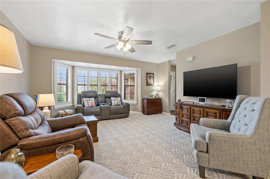 6352 Huntington Drive Zephyrhills FL 33542
