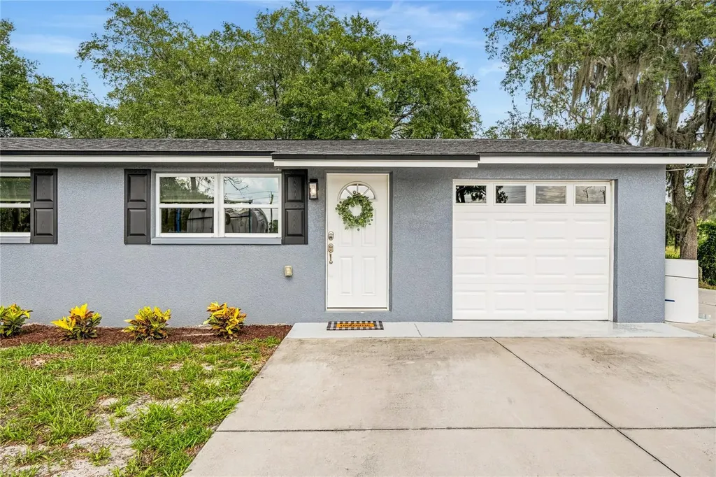 749 N Sr 415 Osteen FL 32764