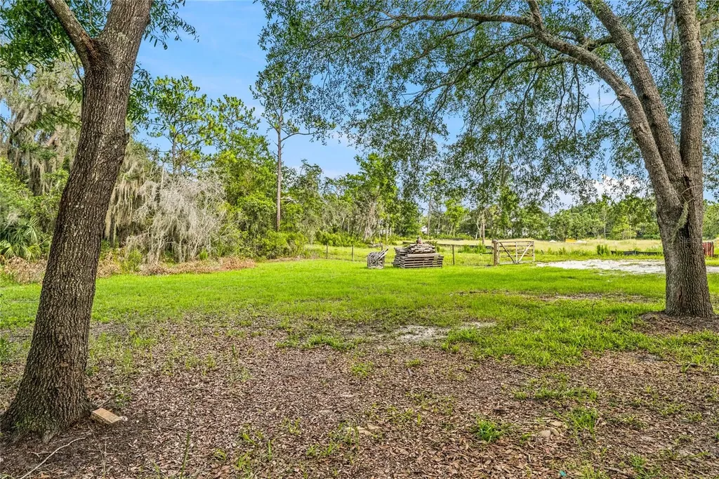 749 N Sr 415 Osteen FL 32764